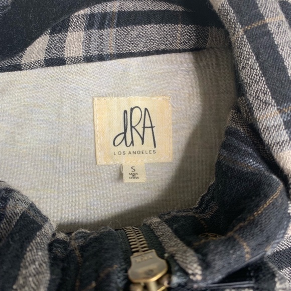 Anthropologie DRA Los Angeles Plaid Button Up Vest - Picture 5 of 6